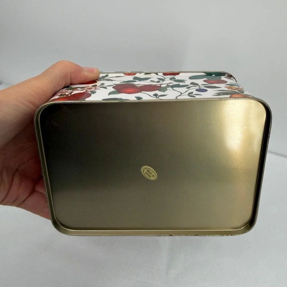 Recipe Box Tin Apple Cherry Fruit Print w/ Clipped Recipes VTG Kitchen Decor